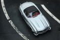 Rétromobile 2018 - Mercedes 300 SL Roadster gris 3/4 avant droit vue de haut