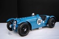 RM Auctions Paris sale 2015 - Delahaye 135 S bleu 3/4 avant gauche