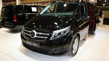 AMV Luxury Van - 3/4 avant gauche