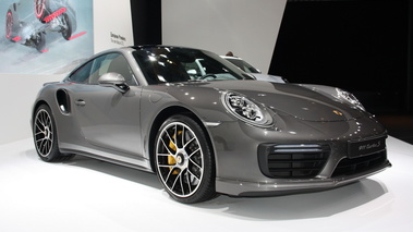 Porsche 911 Turbo S