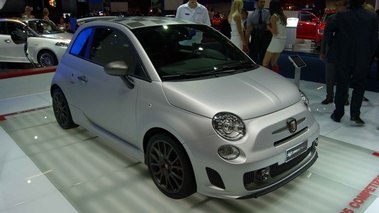 Salon de Francfort IAA 2011 - Abarth 695 Competizione gris mate 3/4 avant droit