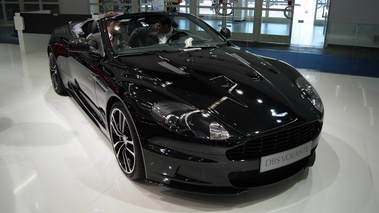 Salon de Francfort IAA 2011 - Aston Martin DBS Volante Carbon Edition noir 3/4 avant droit