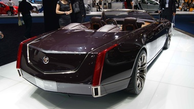 Salon de Francfort IAA 2011 - Cadillac Ciel concept 3/4 arrière droit