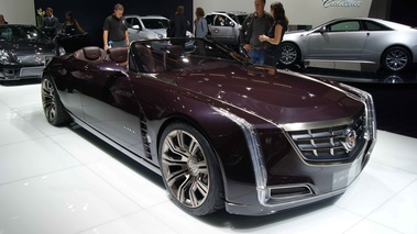 Salon de Francfort IAA 2011 - Cadillac Ciel concept 3/4 avant droit