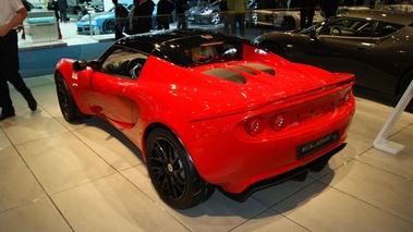 Salon de Francfort IAA 2011 - Lotus Elise S rouge 3/4 arrière gauche