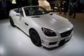 Salon de Francfort IAA 2011 - Mercedes SLK 55 AMG blanc mate 3/4 avant droit