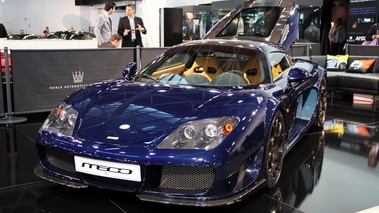 Top Marques Monaco 2012 - Noble M600 carbone bleu 3/4 avant gauche