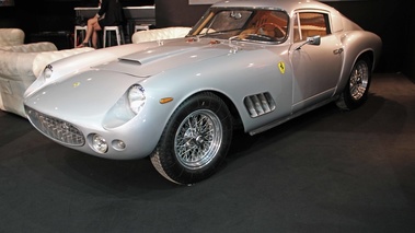 Ferrari 250 GTE Boano Apal 3/4 avant gauche