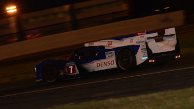 24h du Mans 2012 Toyota nuit 