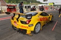 Ferrari 458 GT3 jaune 3/4 arrière droit