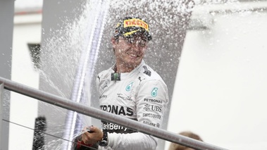 F1 GP Allemagne 2014 Mercedes Rosberg champagne