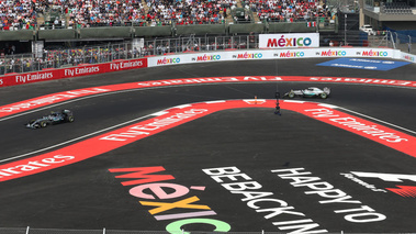 F1 GP Mexique 2015 Mercedes stadium