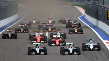 F1 GP Russie 2015 départ 