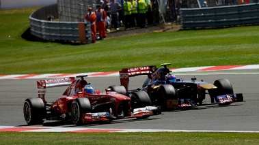 F1 GP Silverstone 2013 Ferrari Alonso et Toro Rosso