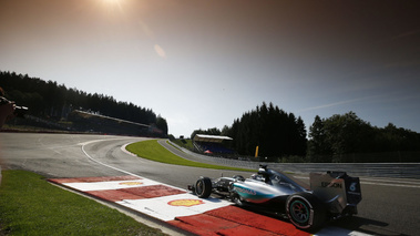 GP F1 Belgique 2015 Mercedes raidillon