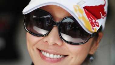 Japon 2011 portrait d'une fan Red Bull