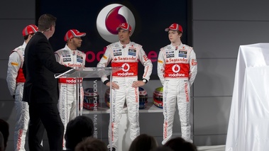 Lancement McLaren 2012 MP4-27 interview pilotes