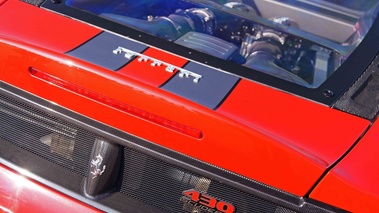 Cars & Coffee Paris - Ferrari 430 Scuderia rouge logos capot moteur