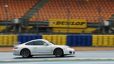Journée FLA au Bugatti - Porsche 997 GT3 RS MkII blanc filé