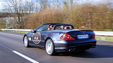 Les Etoiles de Normandie - Mercedes SL63 AMG bleu 3/4 arrière gauche travelling