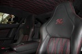 Présentation Aston Martin V12 Zagato - Aston Martin V12 Zagato rouge sièges