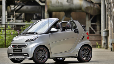 Smart Brabus 10th Anniversary - gris/titane - cabrio 3/4 avant gauche