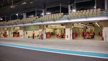 Abu Dhabi - pit-lane