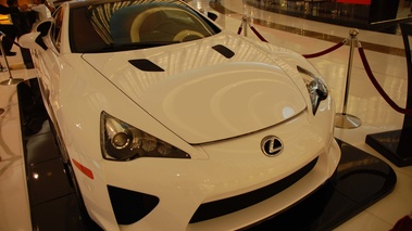 Dubaï - Lexus LF-A