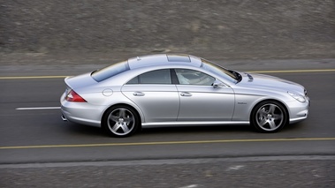 CLS 63 AMG grise profil