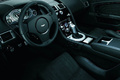 Aston Martin DBS grise intérieur