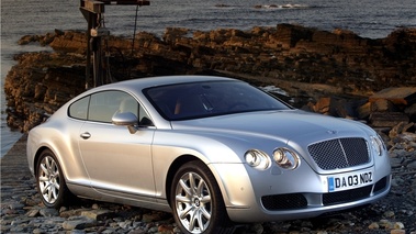 Bentley Continental GT grise 3/4 avant