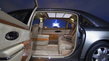 Maybach 62S intérieur (sièges arrières)