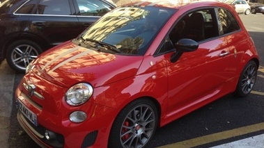 ABARTH 695 Tributo Ferrari 2010 - Avant