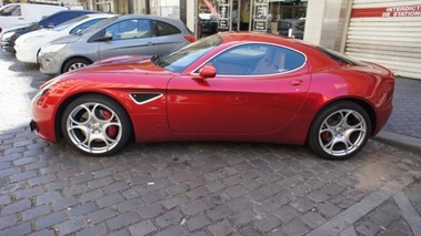 ALFA ROMEO 8C Competizione - VENDU 2008 - Vue 3/4 avant gauche