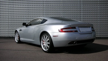 ASTON MARTIN DB9 2006 - 