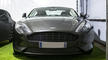 ASTON MARTIN DB9 2015 - 