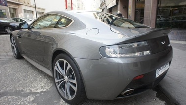 ASTON MARTIN V12 Vantage - VENDU 2009 - 