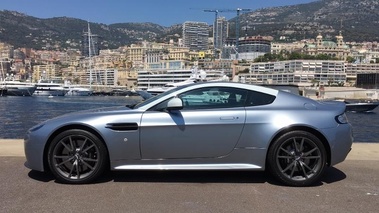 ASTON MARTIN V8 Vantage N430 2016 - 