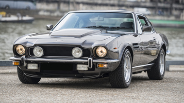 ASTON MARTIN V8 - VENDU 1984 - 