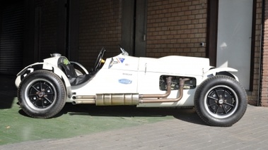 COOPER Bristol Sport - VENDU 1952 - profil