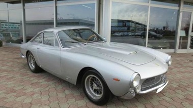 FERRARI 250 GT Lusso - VENDU 1963 - 3/4 avant droit