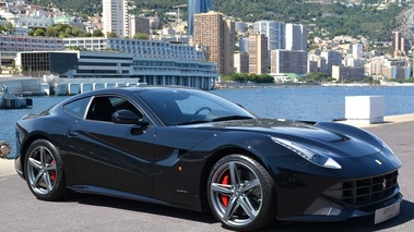 FERRARI F12 Berlinetta - VENDU 2013 - 