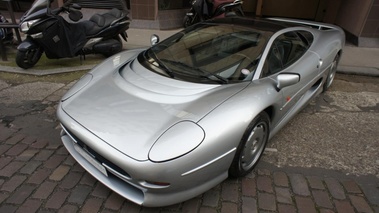 JAGUAR XJ220 - VENDU 1994 - 