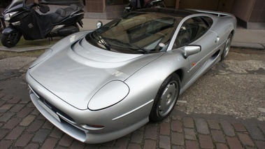 JAGUAR XJ220 - VENDU 1994 - 