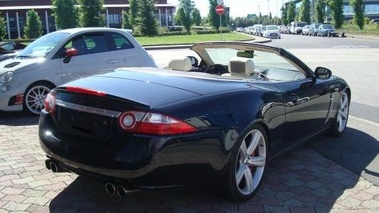 JAGUAR XKR Convertible - VENDU 2008 - 3/4 arrière droit