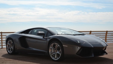 LAMBORGHINI Aventador LP700-4 - VENDU 2013 - 
