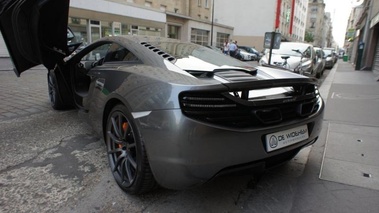 MCLAREN MP4-12C - VENDU 2011 - 