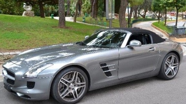 MERCEDES BENZ SLS AMG Roadster - VENDU 2011 - 