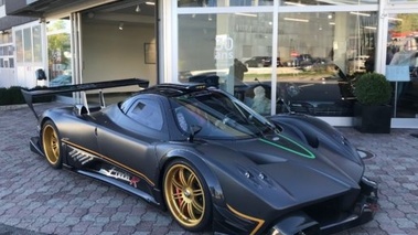 PAGANI Zonda R - VENDU 2010 - 