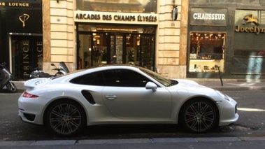 PORSCHE 991 Turbo - VENDU 2013 - 